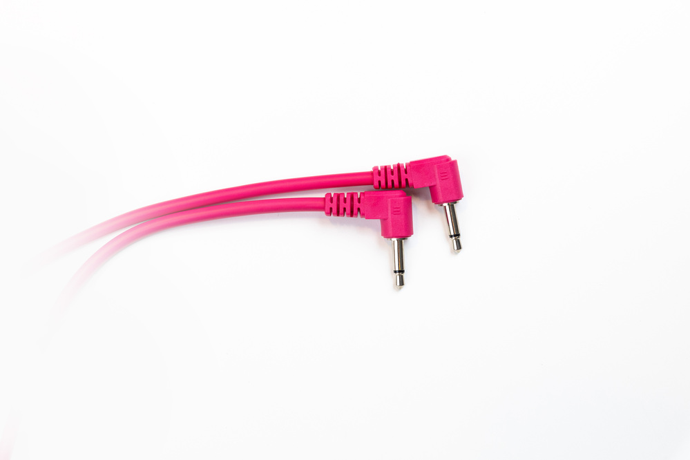 Патчкабель SZ-Audio Angle Cable 30 cm Pink