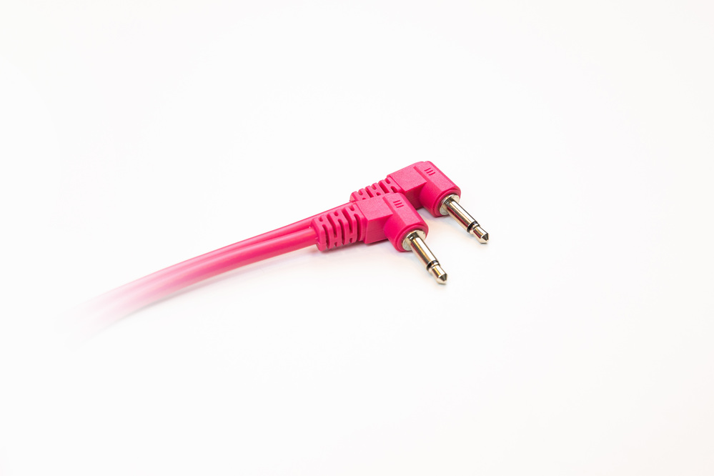 Патчкабель SZ-Audio Angle Cable 90 cm Pink